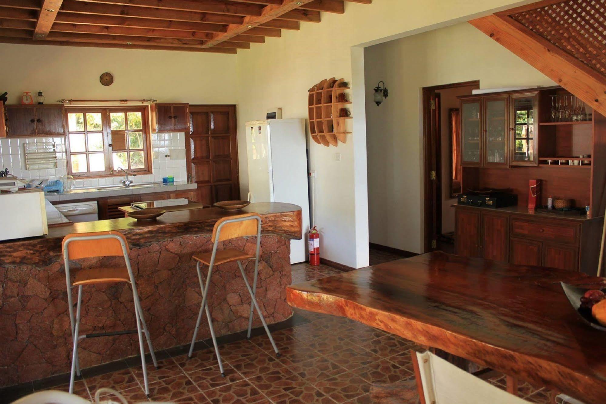 Kaz Ladouceur Bed & Breakfast La Digue Luaran gambar